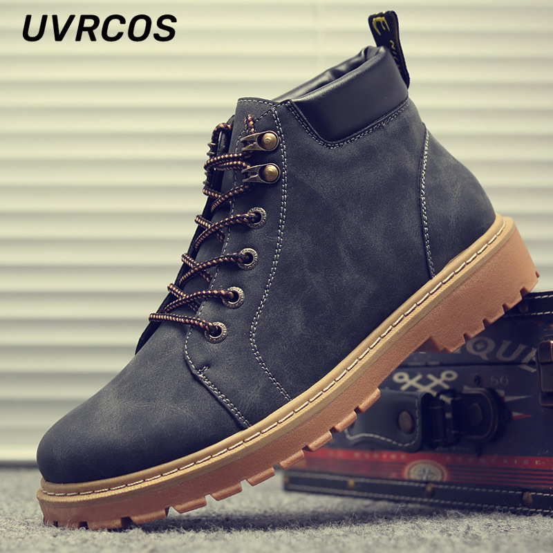 Men Casual Men Boots British Retro High-top Shoes Tooling Boots Men Shoes  Mid-tube Plush Shoes British Autumn Winter