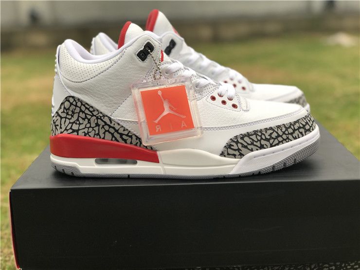 PK AIR JORDAN 3 KATRINA 2018 WHITE CEMENT
